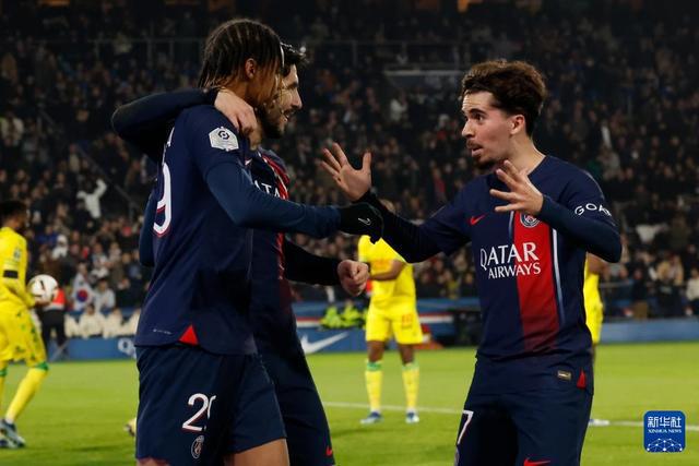 這支球隊身 這支球隊身