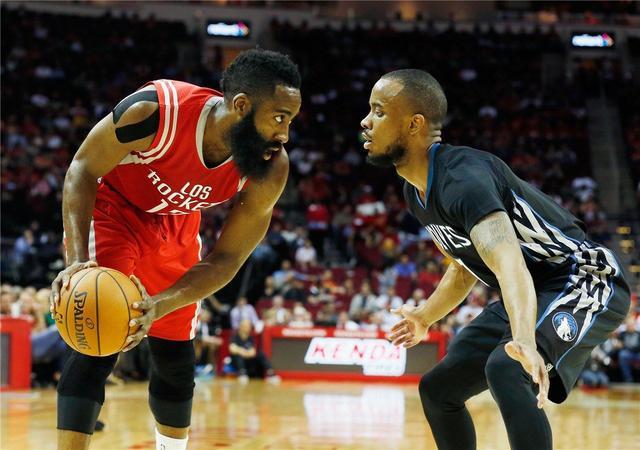 女籃助理教 女籃助理教