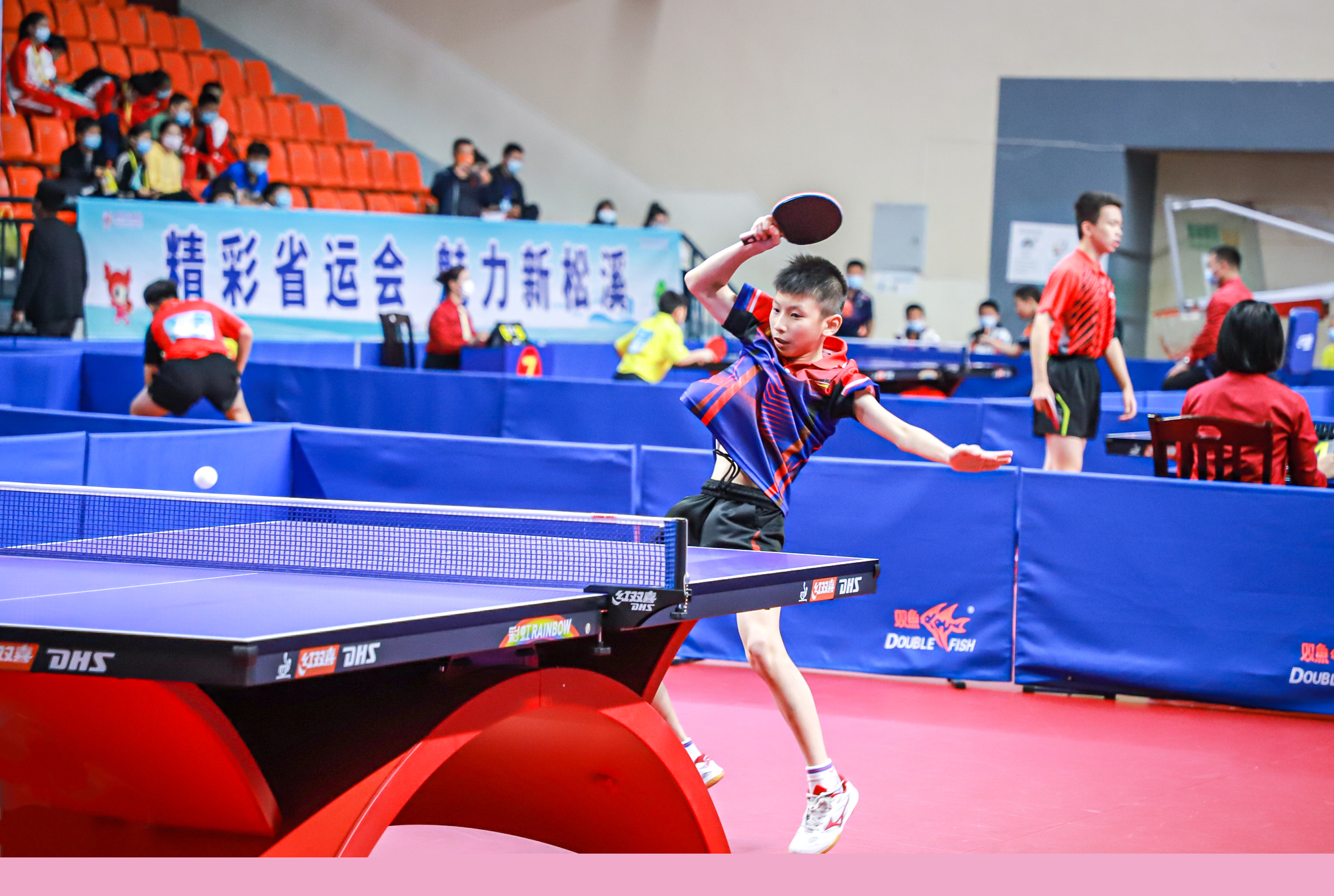 他在谈到湖 他在谈到湖